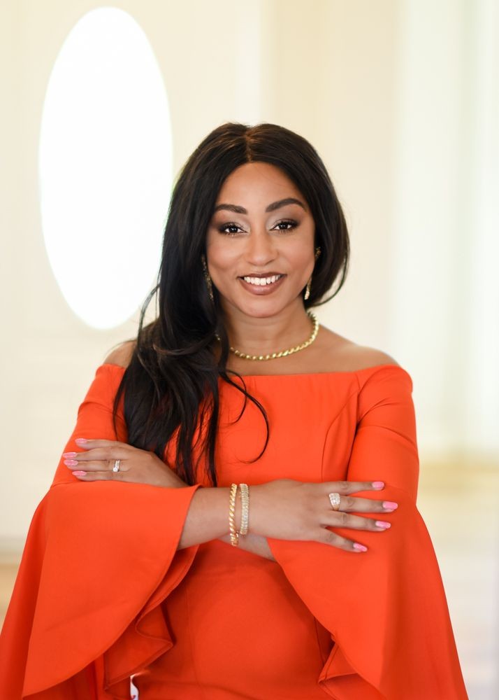 Liza Caminiti | Ivester Jackson Christie's International Real Estate Charlotte, NC