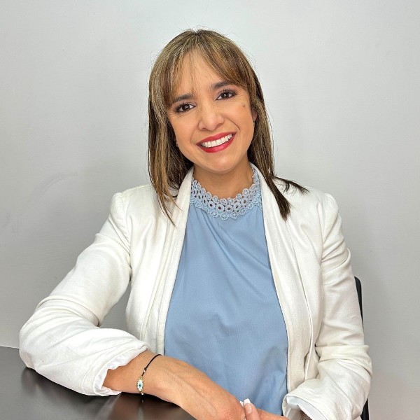 Karla Baturoni