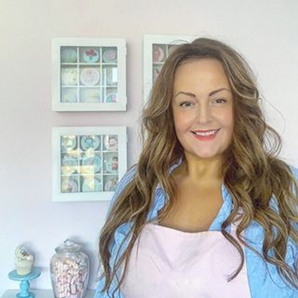 @ladyberrycupcakes